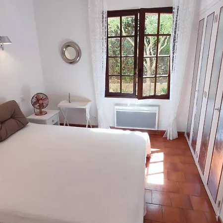 Superbe Maison 3 Chambres, Climatisee, A 1km De La - Fr-1-726-1